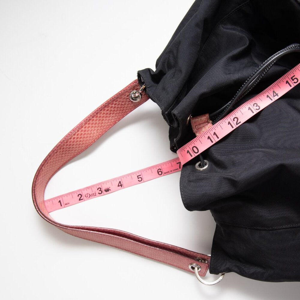 Kate Spade "Maddie" Nylon Drawstring Shoulder Bag Snakeskin Strap 2000s Black - Picture 9 of 12